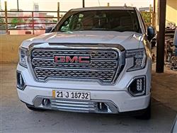 GMC Sierra